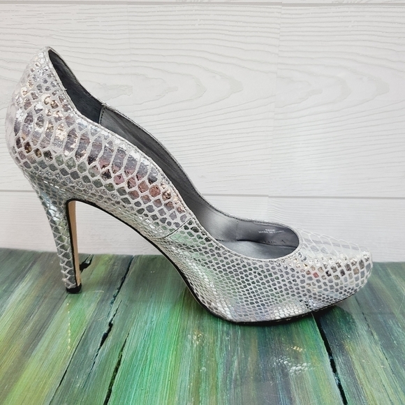 WHBM Metallic Snakeskin Heels - Picture 3 of 8